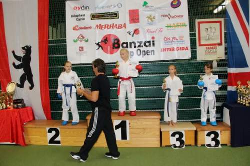 banzai 2013-0250.JPG --- erstellt mit toms-galerie V1.3 - www.tomshaus.de